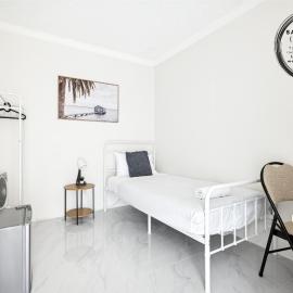 Convenient Single Stay in Vibrant Cabramatta - Shared Bathroom