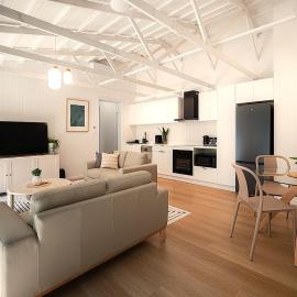 Byron Bungalow - Brand New luxury Bungalow, hotel in Ewingsdale