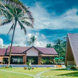 H&P Beach Resort, hotel i Pandan