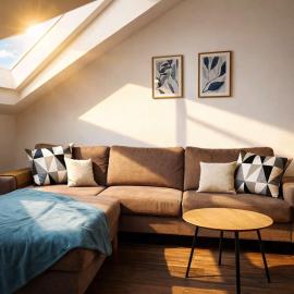 Moderne Ferienwohnung für Familien im Dachgeschoss – hotel w mieście Bosau