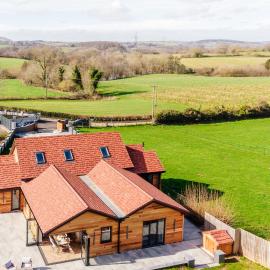 Crossway Green에 위치한 호텔 Megan's Hideaway | Luxury 4 Bed Retreat