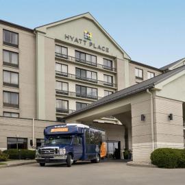 Hyatt Place Indianapolis Airport, hotel en Indianápolis