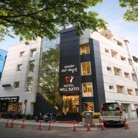 Hotel Well Suites Koramangala, хотел в Бангалор
