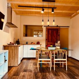 Primiero Suite 3 downtown, garden, hotel a Transacqua