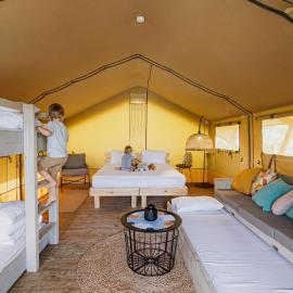 Layla Glamping, hotell i Nir Dawid