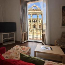 Apartamentos Templo Diana -Vistas Históricas-, hotell sihtkohas Mérida