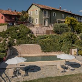 Poggio dei Farinetti, hotell i Diano dʼAlba