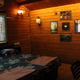 Homly Stays Treehouse near Jafrey's Khajrana