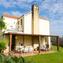 La Mimosa de Hazas, Cantabria Mar y Montaña, hotel in Hazas de Cesto