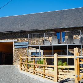 Villas de Leypinas B&B、Saint-Pardoux-Corbierのホテル