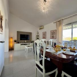 Albufeira Stylish 5 by Homing, hotel i Caliços