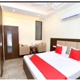 Jeevak hotel, hótel í Mohali