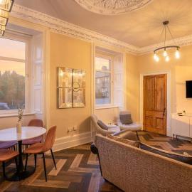 2BR with Free Parking Nr Edinburgh & Dalhousie Castle, ξενοδοχείο σε Gorebridge