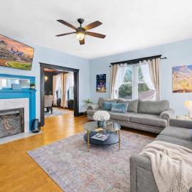 Riverview Escape in Walkable Historic District – hotel w mieście Jeffersonville
