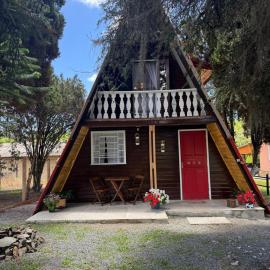 Chalé estilo Europeu A-frame Oma Haus, Hotel in Palmeira
