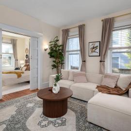 Downtown Princeton Haven • 1BR • Fast WiFi