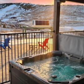 Ski & Golf by Sweetheart Stays, hotel en Granby