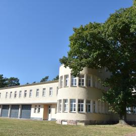 Pension Alte Flugleitung, hotel a Stendal