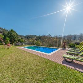 Casa da Portazinha - by Proguest, hotel in Amares