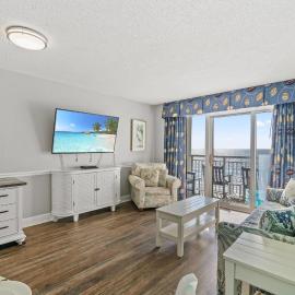Oceanfront BayWatch 1BR with Resort Amenities, hotel in Myrtle Beach