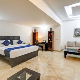 Floryn Stayz-Huda City Centre