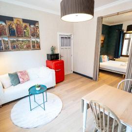 Casiola - Chic Studio with Garden in Central Ghent, hotel v Gente