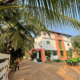 Blue Diamond Dapoli, hotell sihtkohas Murūd