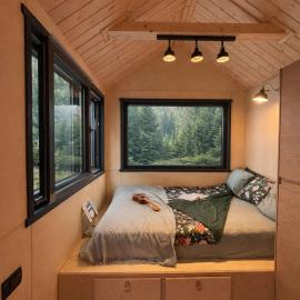Tiny House Retreat Mountain View Bicazul Ardelean, khách sạn ở Bicazu Ardelean