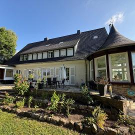Großzügiges Landhaus-Apartment, hotell i Bad Essen