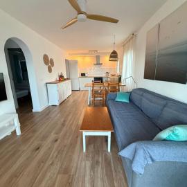 Ca la Marta apartamento con piscina y jardín a 150m de la playa