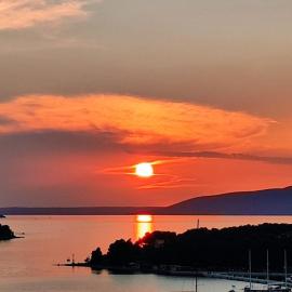 Cres Sea & Sunset View
