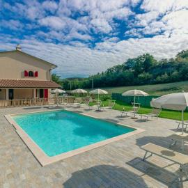 Family Friendly Villa With Swimming Pool In Tuscany