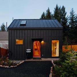 Camp Alta, hotel Packwoodban