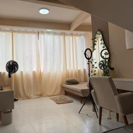 Royal charm house