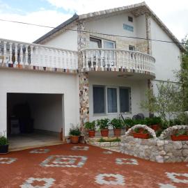 Apartments with parking space Seline, Paklenica - 25366