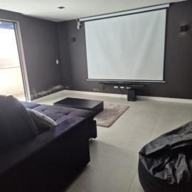 Studio novo localizado na área central de Curitiba