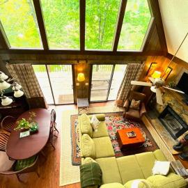 The Happy Appalachian, Hot Tube, Lake, Fireplace, Relaxation, hotel a Robbinsville
