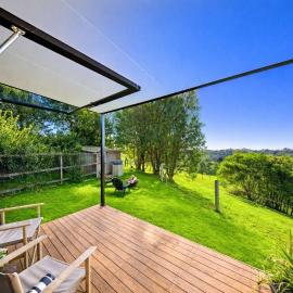 Lily Pad Tiny Home, hotel din Maleny
