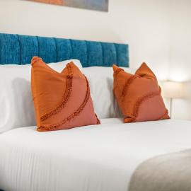 Stylish 3Bed, in Hemel Hempstead by ARP Homes, Free Parking, Perfect for Contractors