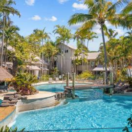 Noosa - Private Villa - Tropical Resort, Hotel in Noosaville