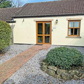 Hawthorn Cottage - Uk51370、Winstonのホテル