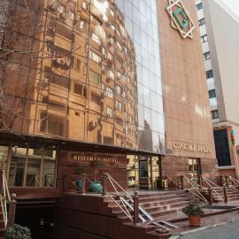 Ganjali Plaza Hotel