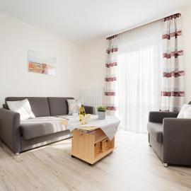 Haus Tweeflunken Wohnung 1, hotel en Kellenhusen