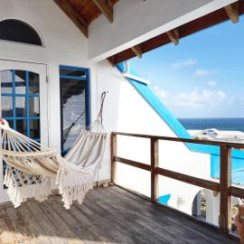Anguilla spacious House beautiful views 3 Bed, hotel in Mount Fortune