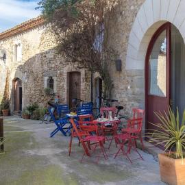 Casa Vermella