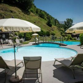 The Alpine Nest Loft, hotel u gradu Pjeve Di Ledro