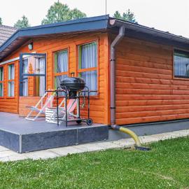 Domek 57m2 - max 5 osób - NR3, hotel in Ciężkowice
