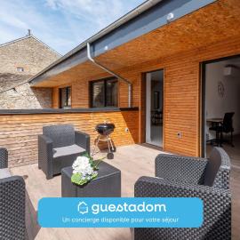 La Terrasse - Climatisation - Parking, hotel v mestu Laval