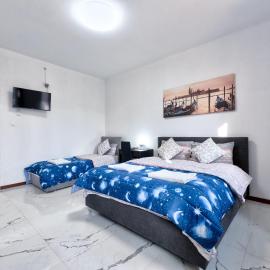 Cesare Room in Apartment, hotel in Marghera