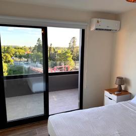 Carmelo Postal: Carmelo şehrinde bir otel